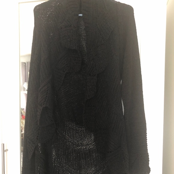 NWOT BCBG Maxazria crochet knit large sweater - Picture 1 of 3